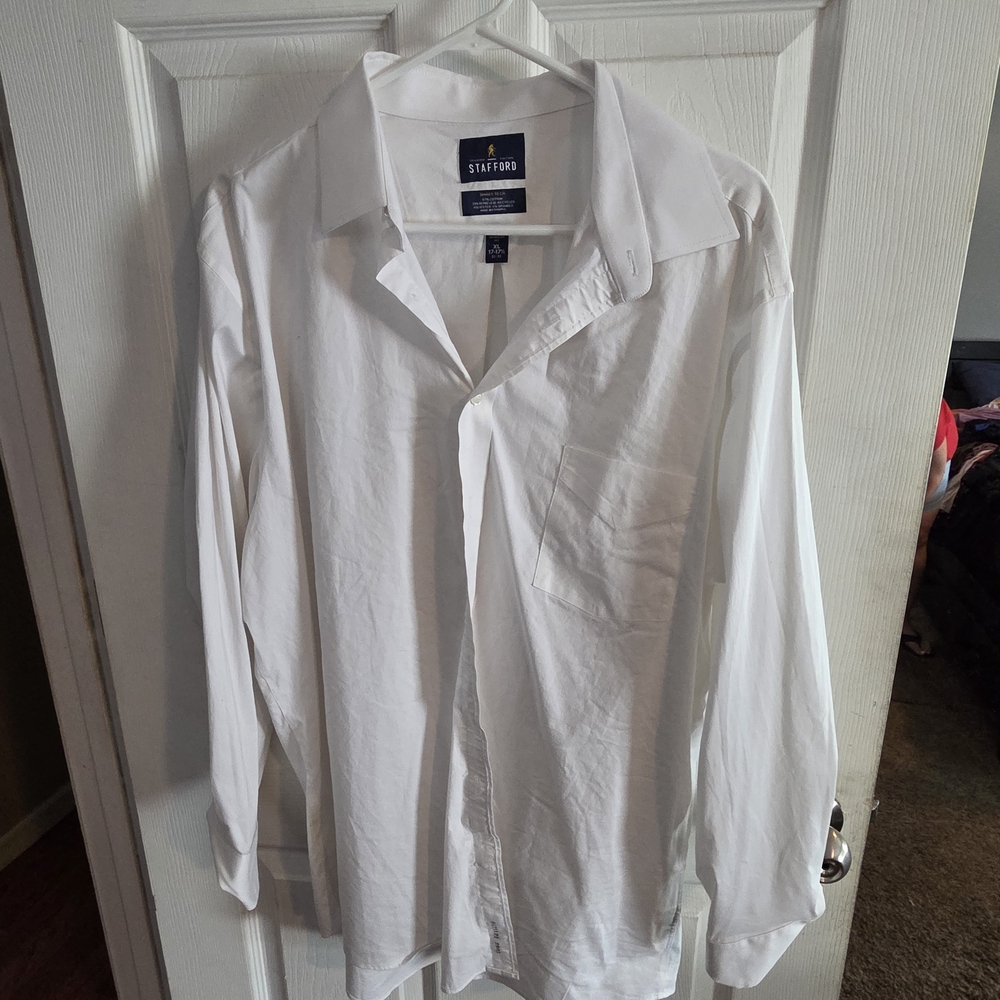 Stafford Men's Classic White Dress Shirt